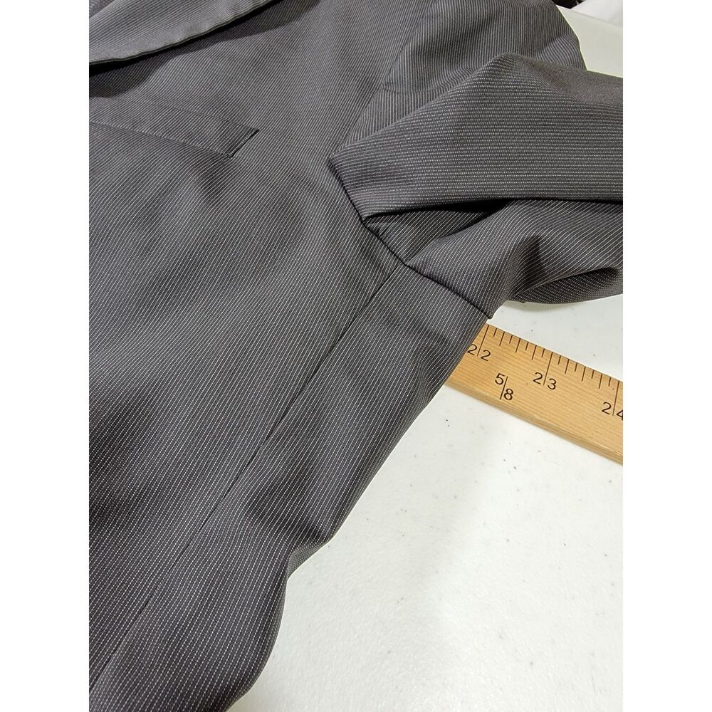 Hugo Boss 2-Button Grey Sport Coat Suit Jacket Blazer - 42R - Picture 5 of 10